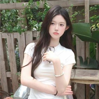 幽异仲夏
